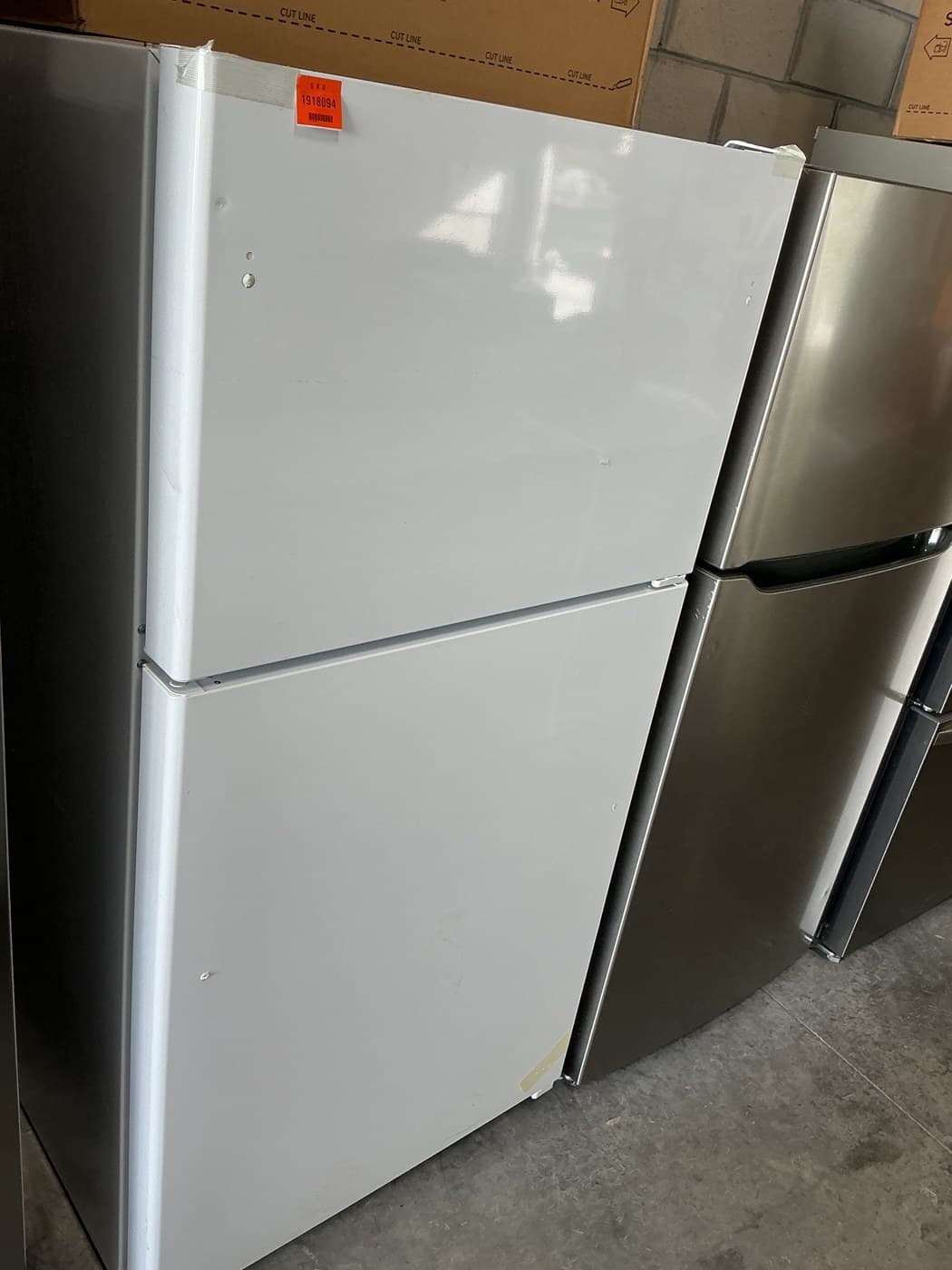 GE Top Freezer Refrigerator