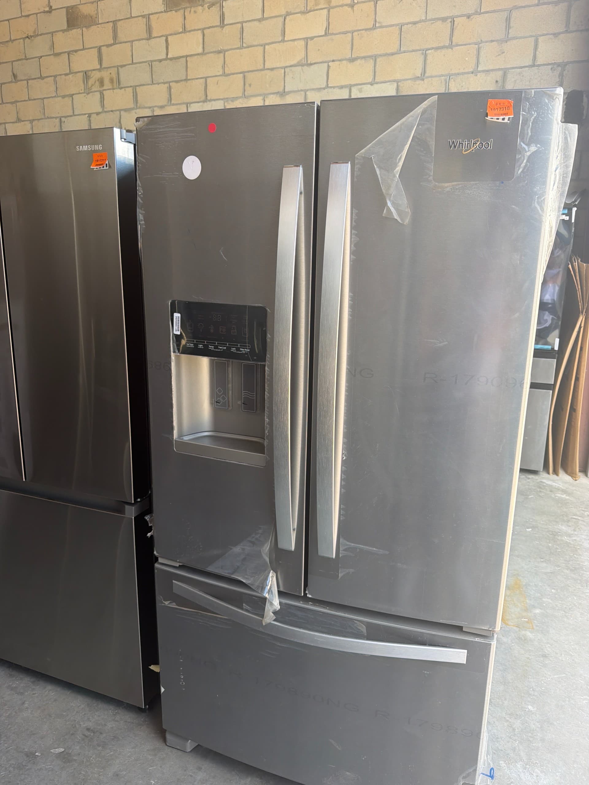 Whirlpool Refrigerator